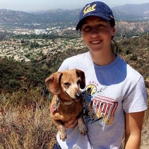 Meet your Posher, Ava